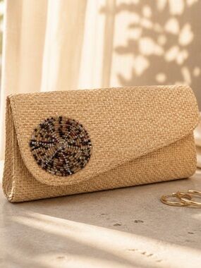 ❤️ Small Natural Beaded Purse